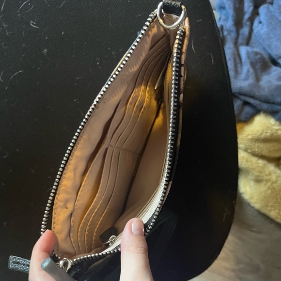 Hand bag - Picture 2 of 3